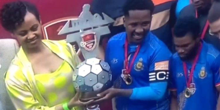 Fans troll Royal AM's Andile Mpisane for taking the captain's armband and lifting the Macufe cup without kicking the ball