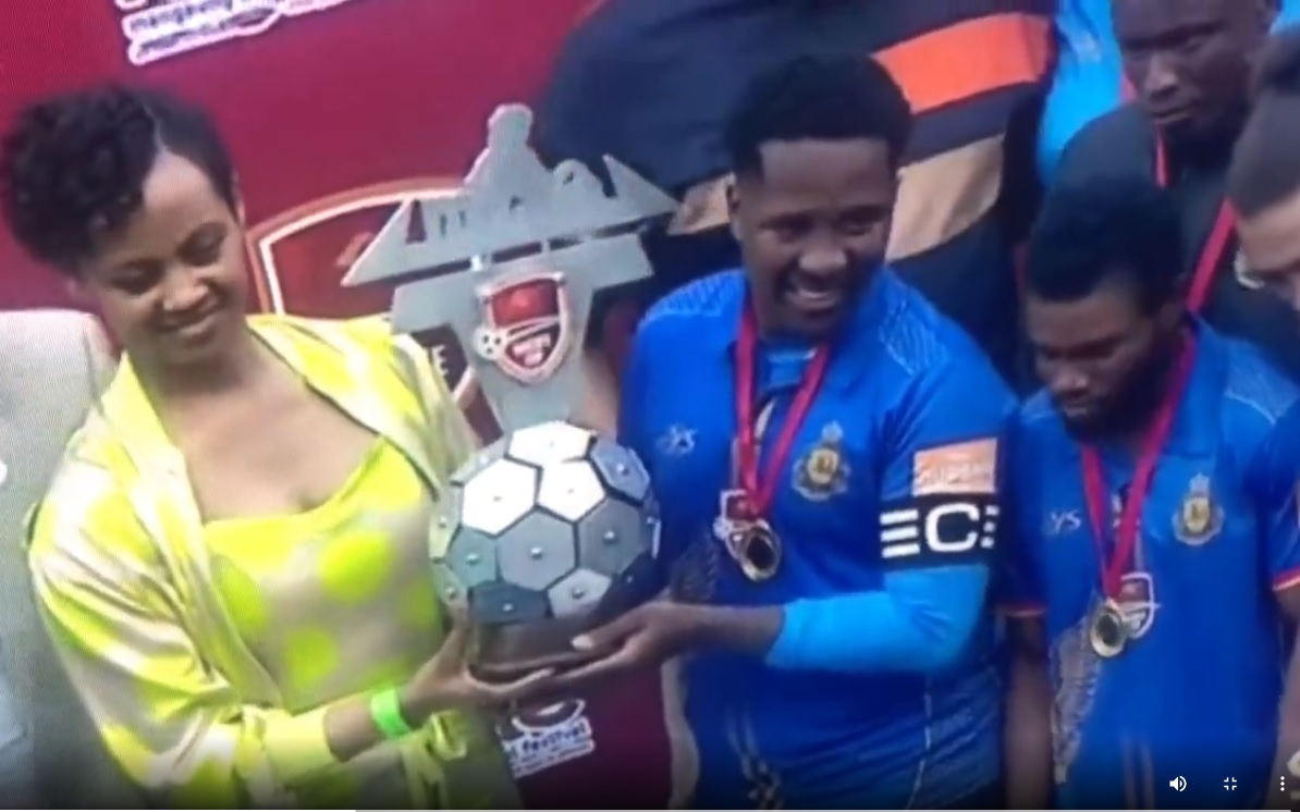 Fans troll Royal AM's Andile Mpisane for taking the captain's armband and lifting the Macufe cup without kicking the ball
