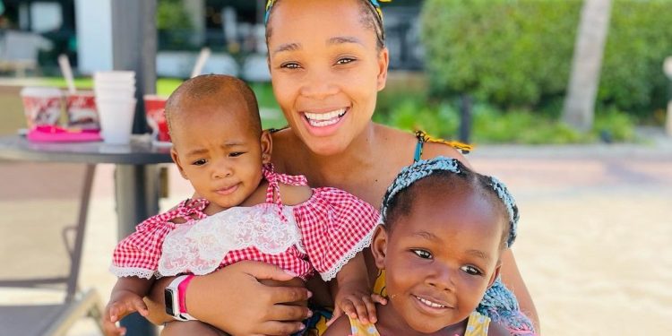 Sthoko "Inno Sadiki" from Skeem Saa with her kids - Image: Instagram