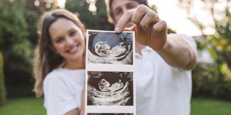 Greteli de Swardt with her husband