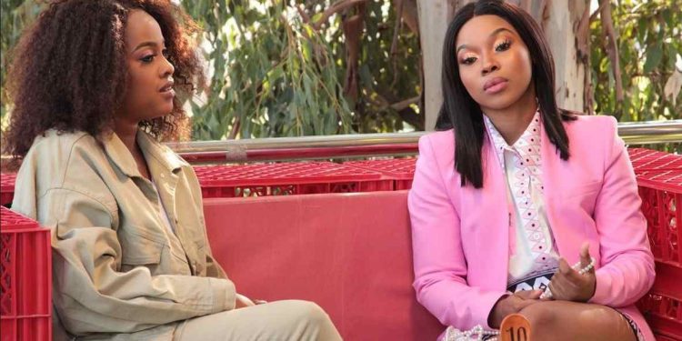 Nomaswazi and Sara Gumede in Uzalo