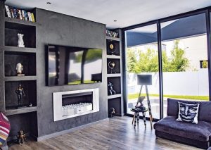 Khuli Chana and Lamiez Holworthy's lounge