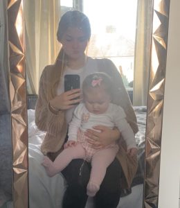 14-year-old mom supports daughter with TikTok earnings