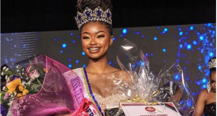 Iminathi Dondolo wins Miss Teenager South Africa