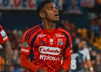 Mamelodi Sundowns Land Colombian Prospect Brayan León in Ambitious Move